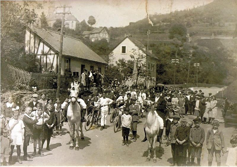 a Kirmesumzug um 1930